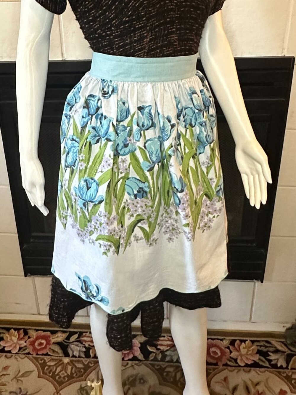 Vtg Half Apron floral blue tulips Retro Handmade Tie Back handmade